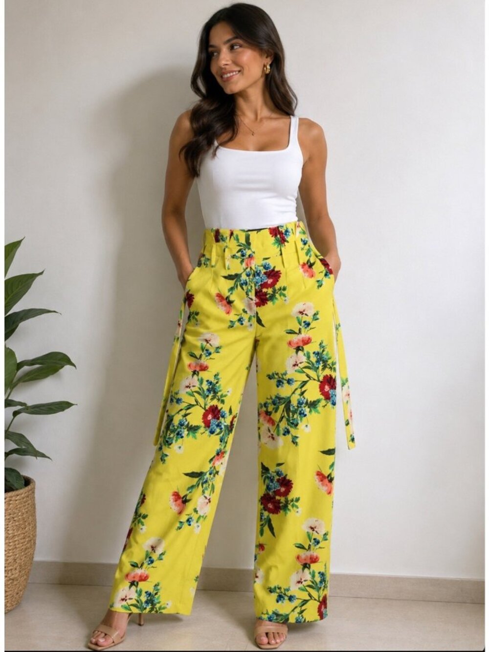 new york and company palazzo pants Sz 4 Floral